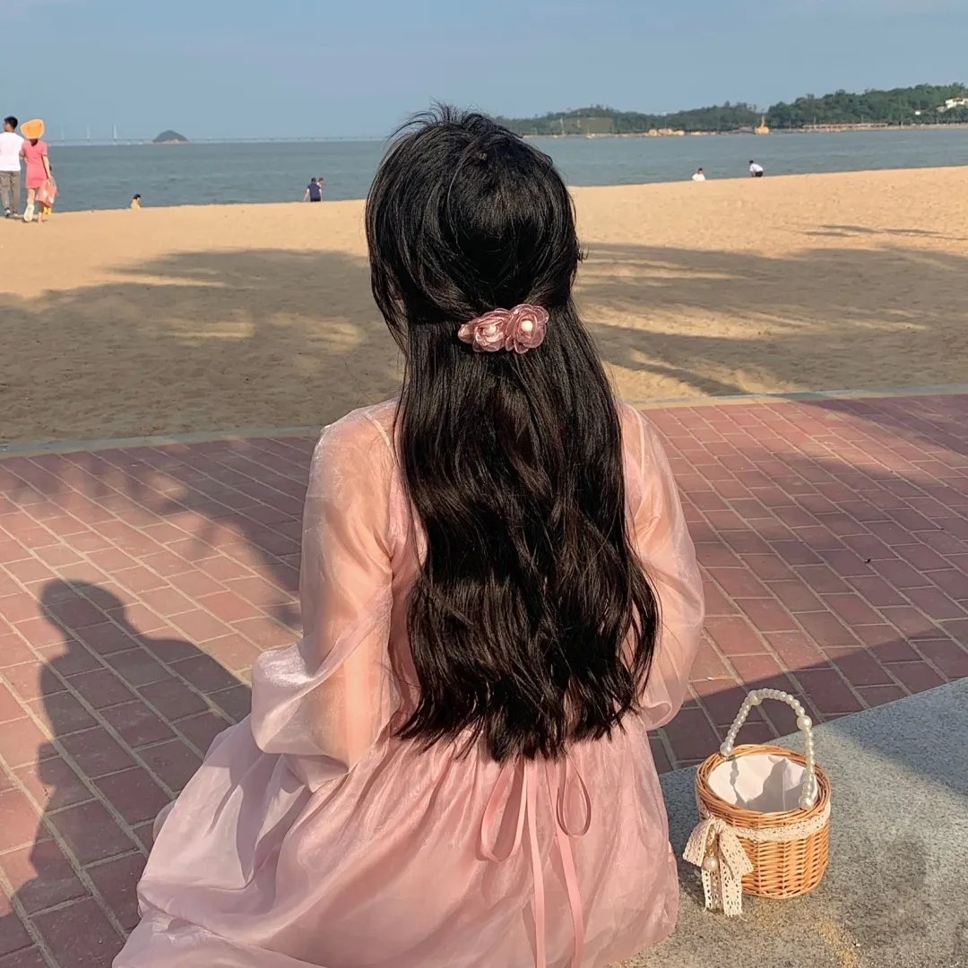 同学麦娜丝
